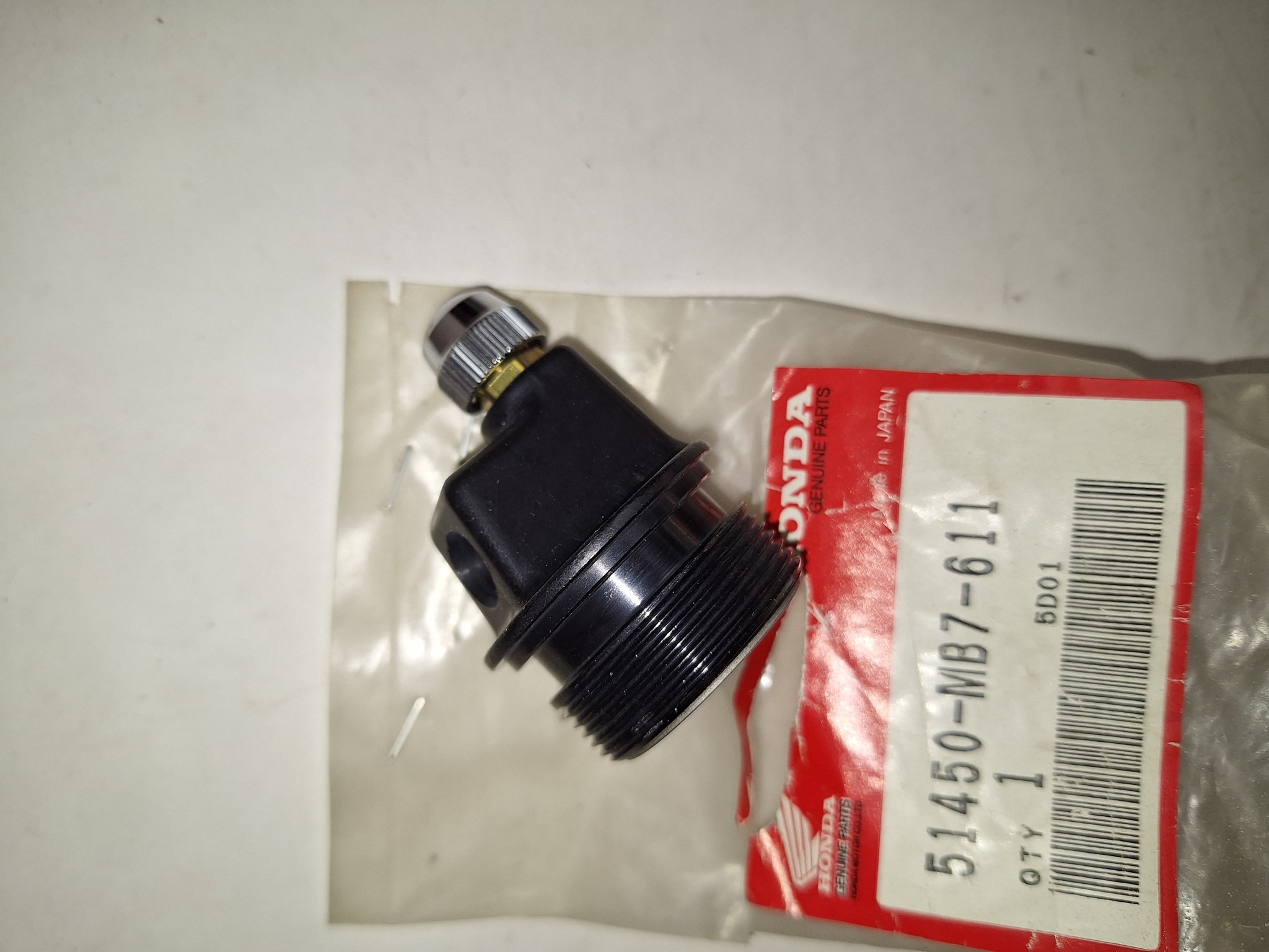 Picture of PIECE,OIL LOCK  51432-ME4-003